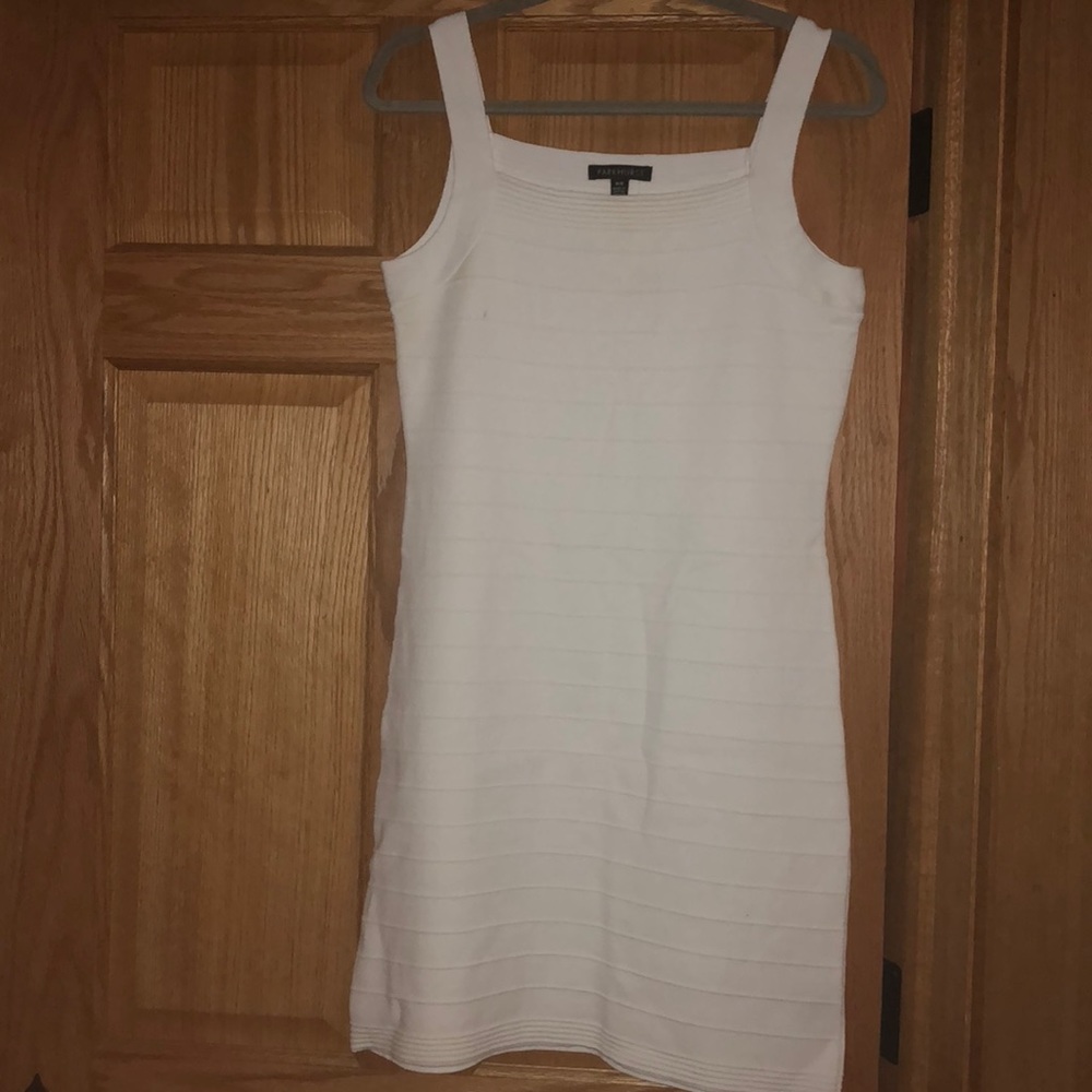 White knit dress with tags